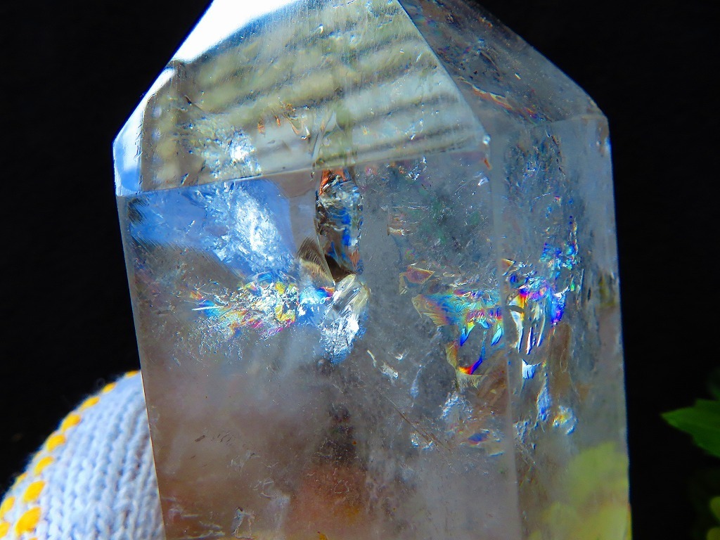 ☆超迫力☆天然水晶☆ヒマラヤ産☆高透明☆虹入り☆100A六角柱☆超巨大