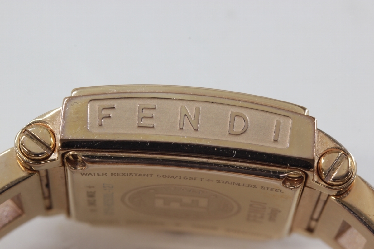 FENDI クアドロミニ 60500L レディース クォーツ スクエア 中古[323641
