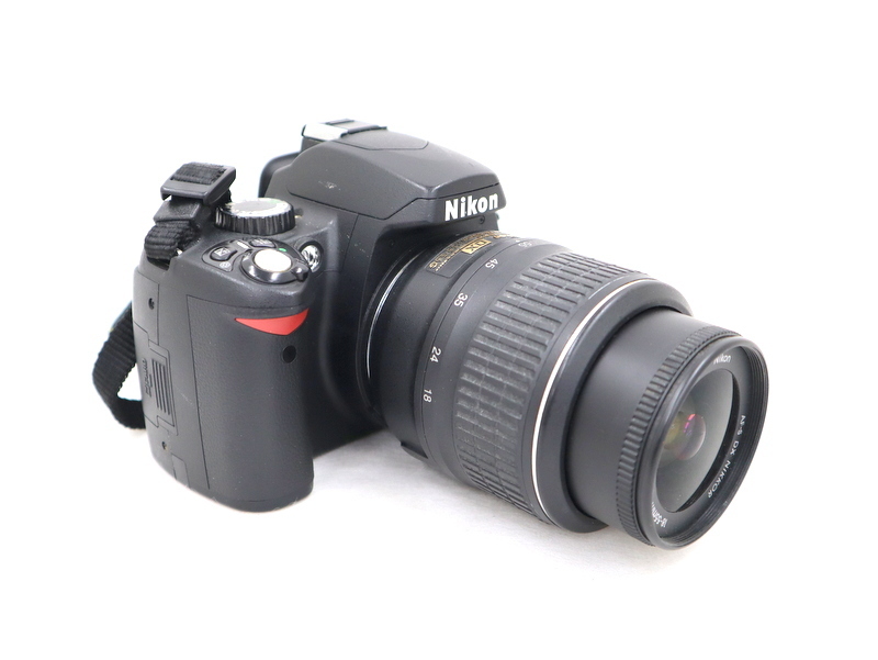 Nikon/ニコン】D60 レンズキット/AF-S DX NIKKOR/18-55mm 1:3.5-5.6G
