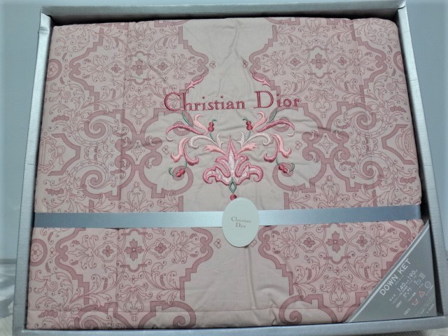  クリスチャンディオール ダウンケット 140x190cm ダウン50％フェザー50％ カネボウ(シングル用)｜売買されたオークション情報、yahooの商品情報をアーカイブ公開 - オークファン 肌布団