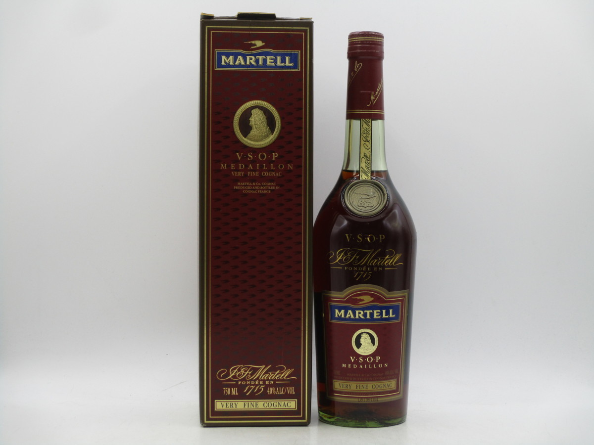 赤字超特価，お買い得 MARTELL VSOP マーテル VSOP 赤ラベル コニャック ブランデー 箱入 古酒 750ml X14518(マーテル)｜売買されたオークション情報、yahooの商品情報をアーカイブ公開 - オークファン コニャック