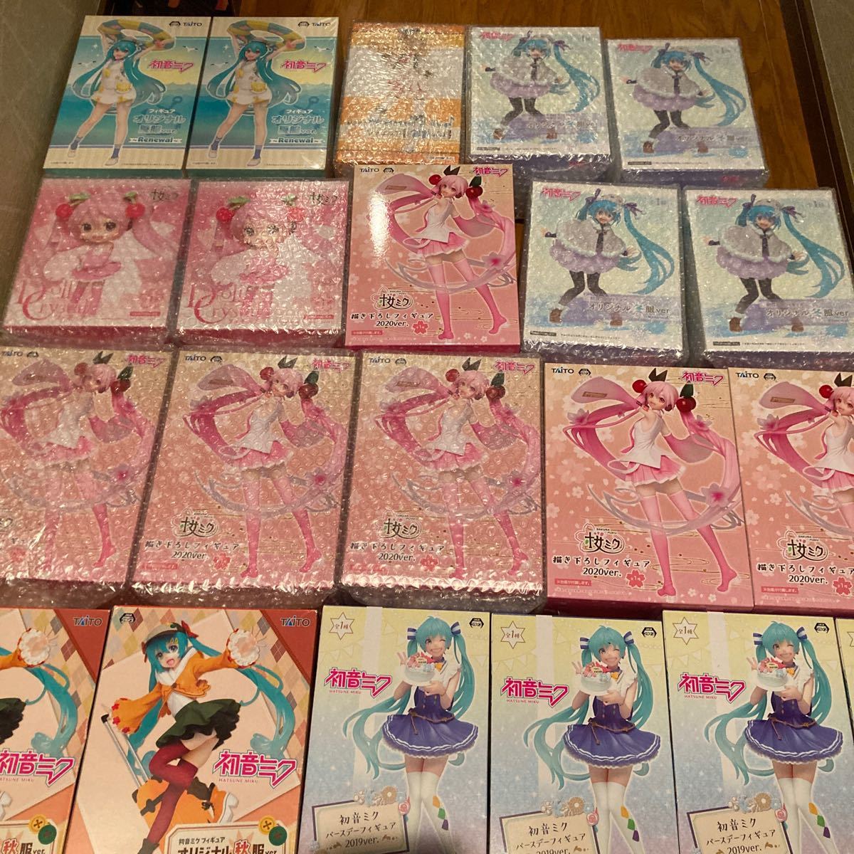 フィギュア まとめ売り 大量27個 初音ミク 桜ミク 書き下ろし 