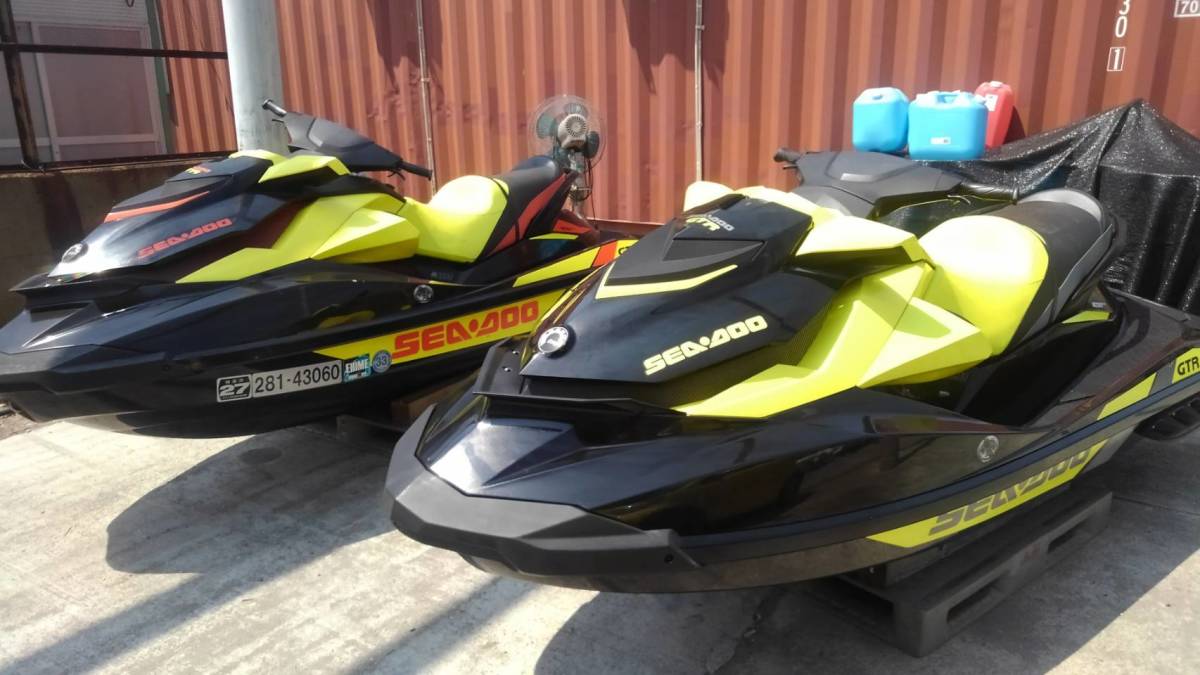 スピーカー seadoo GTR BOX スピーカーボックス GTR230 RXT260 Sea-Doo RXT300 ボックス リニューアル 230.215 シードゥ - A KIT