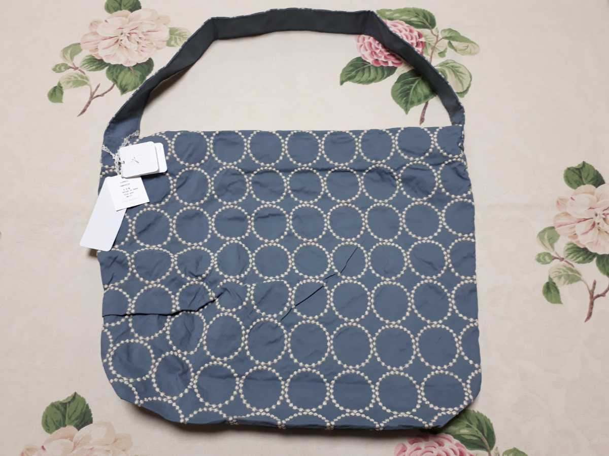 送料込★即決◇mina perhonen◇tambourine ショルダーバッグ 大 blue gray*新品未使用