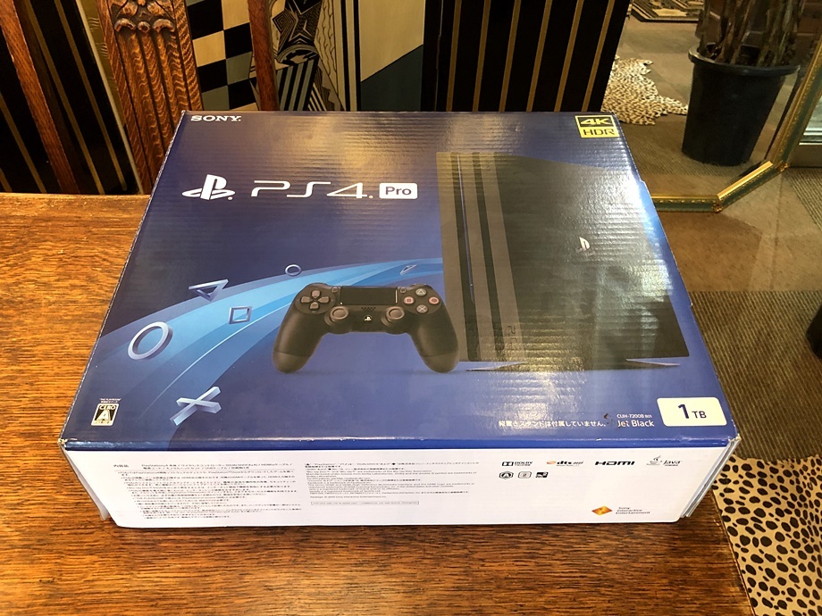 美品 PS4 Pro 1TB CUH-7200B jet Black 2020年 半年前購入 送料無料