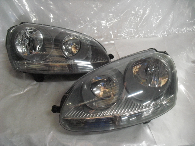 2004(H16) ゴルフ5 GH-1KAXW 左右ヘッドライト ハロゲン L:1K6 941 005
