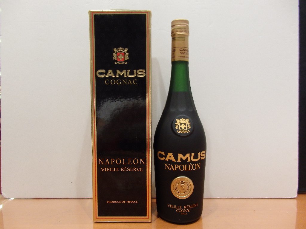 カミュ　ナポレオン　ヴィエイユリザーブ　700mｌ