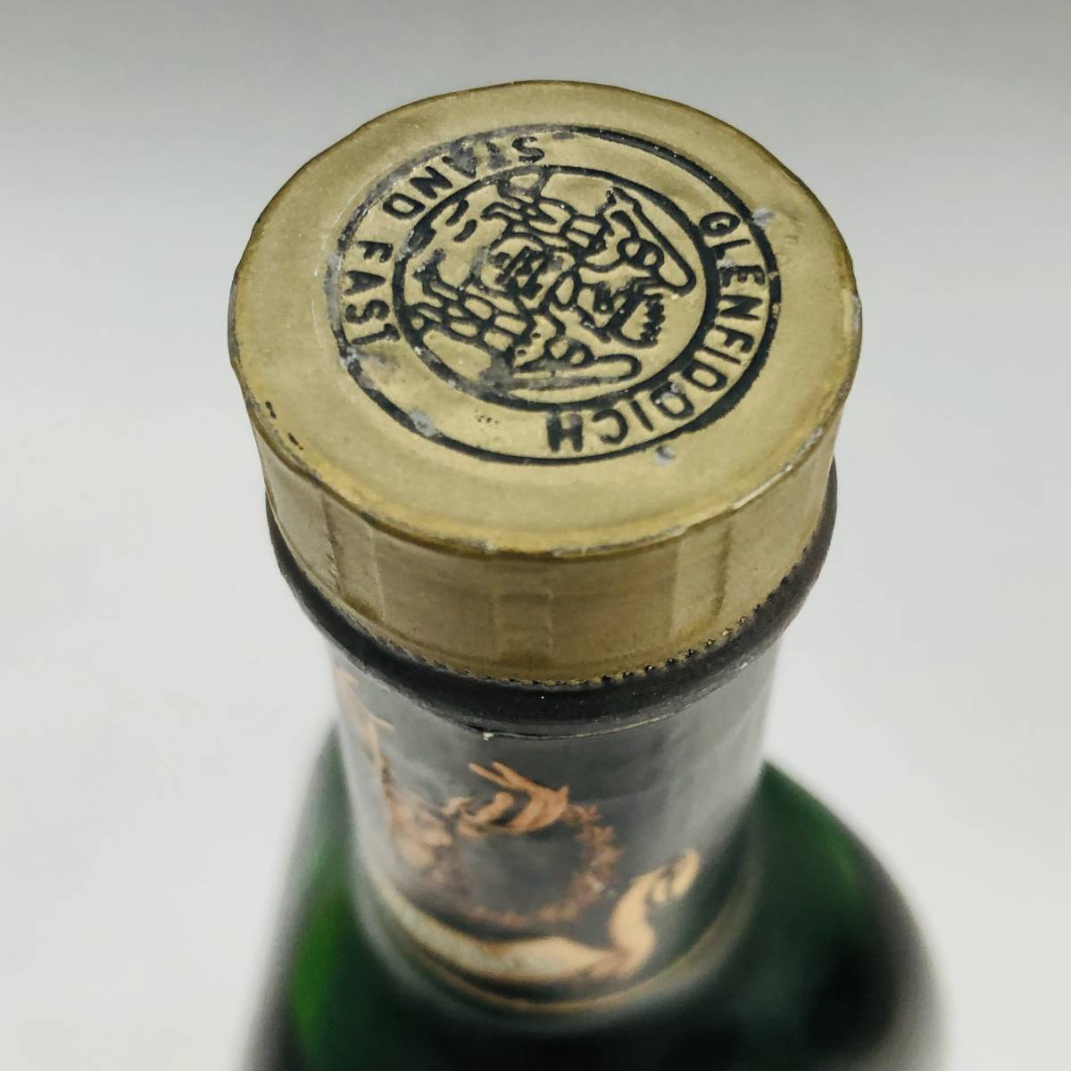 Glenfiddich - Malt 0 Pure Whisky Scotch Old and Years Over Year