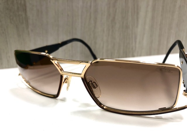 品質保証，SALE 2583 品 CAZAL カザール サングラス 915 キズ有(その他)｜売買されたオークション情報、yahooの商品情報をアーカイブ公開 - オークファン その他