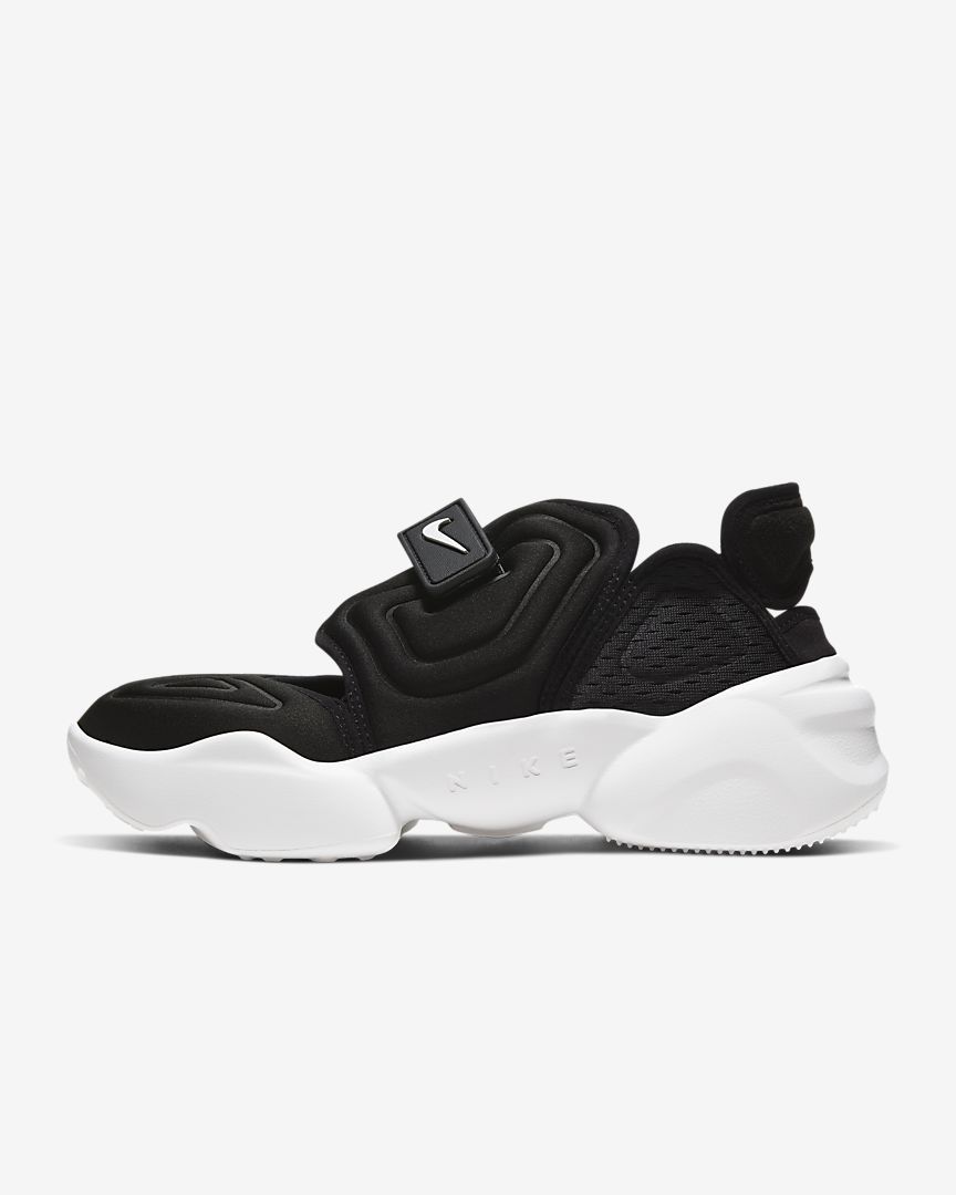 新品未使用・送料無料】 24.5cm NIKE WMNS AQUA RIFT ナイキ