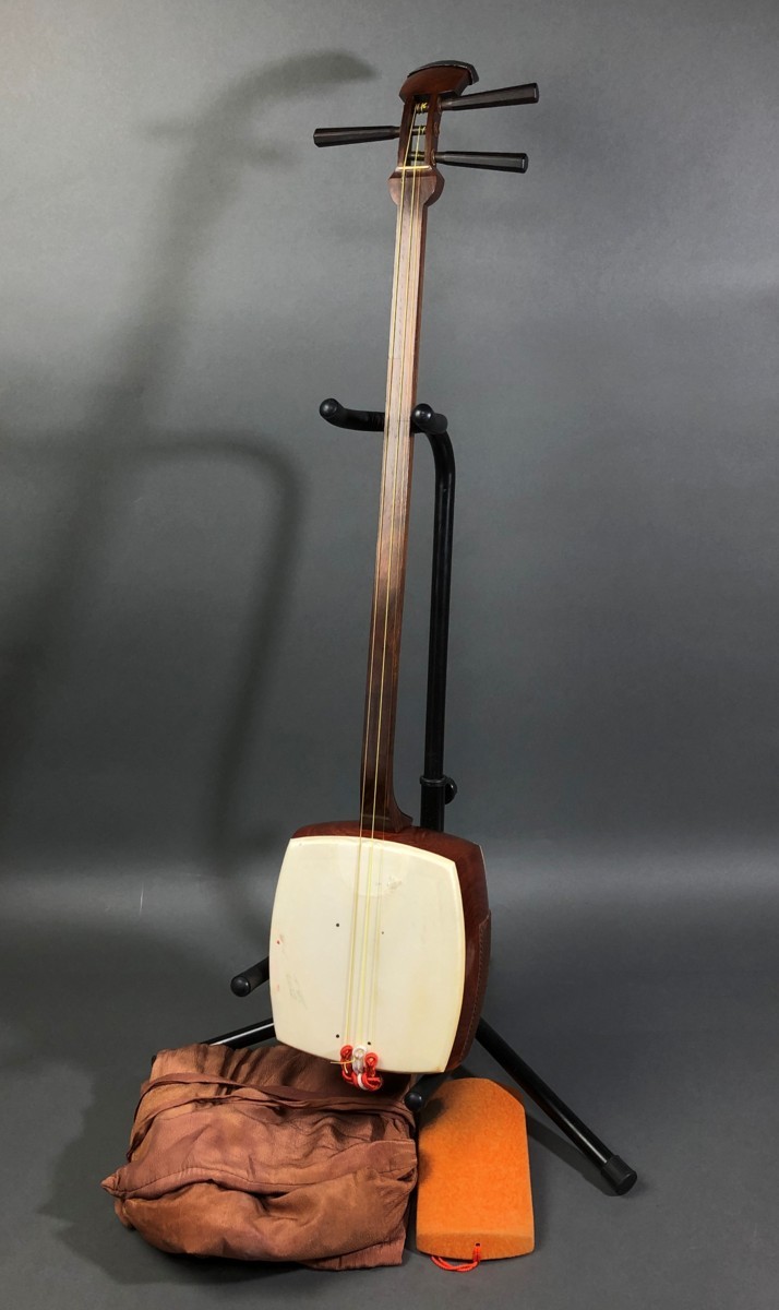  三味線 細棹 皮破れ無し 東さわり 丸打胴 三ツ棹 胴掛 長袋など付属品多数 長唄 和楽器 弦楽器(本体)｜売買されたオークション情報、yahooの商品情報をアーカイブ公開 - オークファン 本体