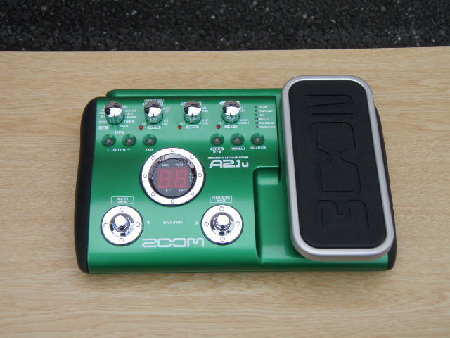 楽器・機材 ZOOM A2 アコギ用エフェクター 取説付、箱無し、AC