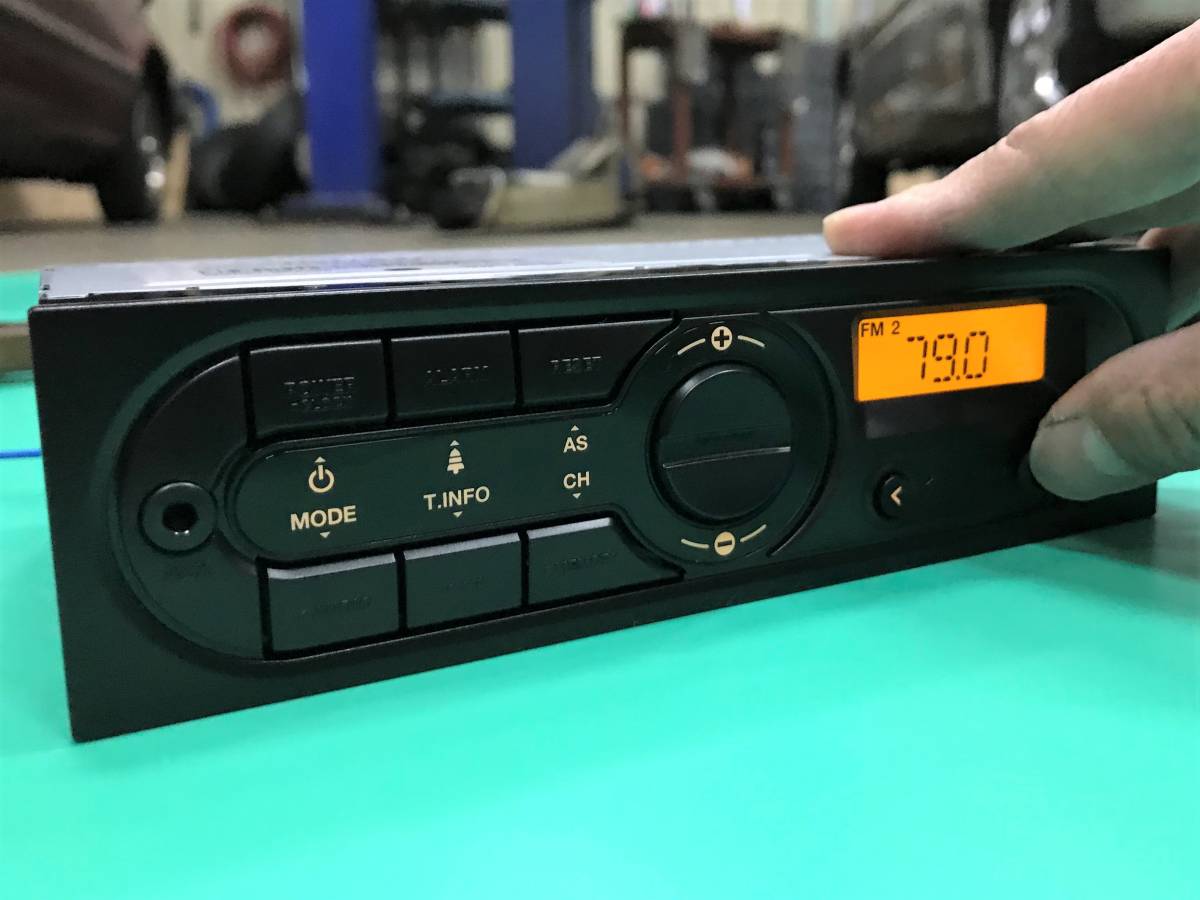 ☆流用ハーネス☆ 新車外し いすゞ純正 24Vラジオ チューナー デッキ