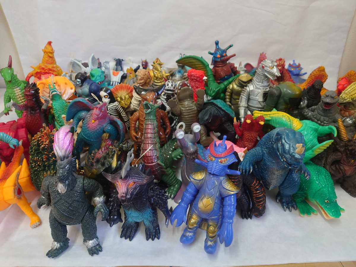 ウルトラマン 怪獣 ソフビ まとめ売り 怪獣ソフビ 公式通販 フィギュア