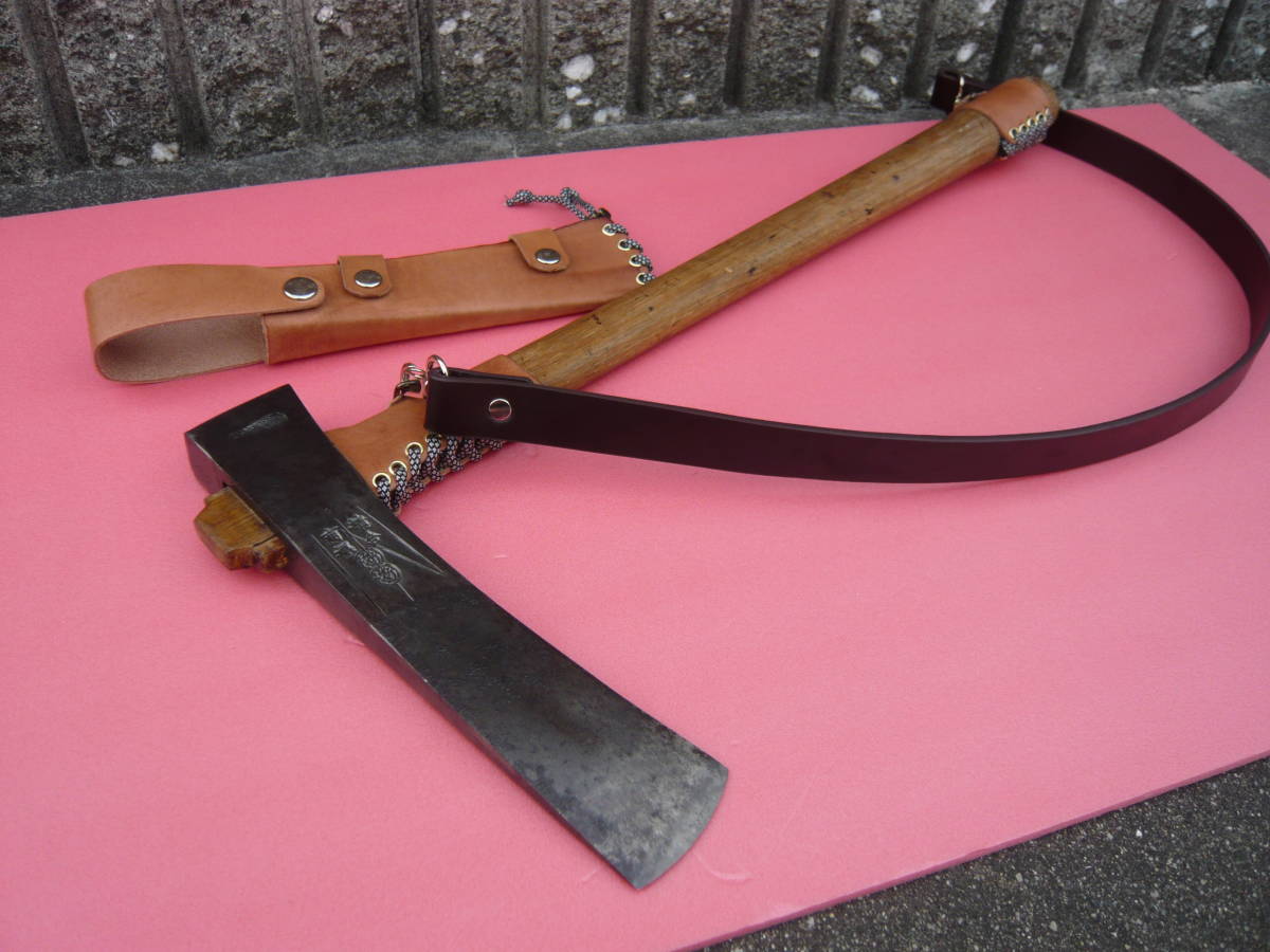 【定番人気，本物保証】 まさかり 良品 在銘 斧 手斧 鉄斧 オノ ハンドアックス 本革ケース 本革ネックガード(斧)｜売買されたオークション情報、yahooの商品情報をアーカイブ公開 - オークファン 斧