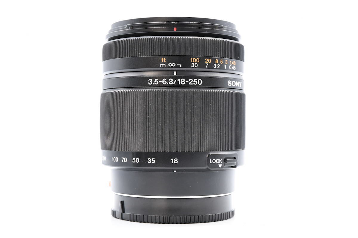 ◇ SONY ソニー DT 18-250mm F3.5-6.3 Aマウント AF一眼レフ用 ズーム