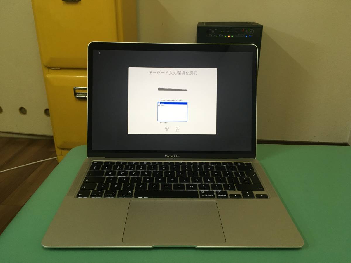 美品良品】充電回数218回 MacBook Air 11-inch，Mid 2011，1.6GHz Core