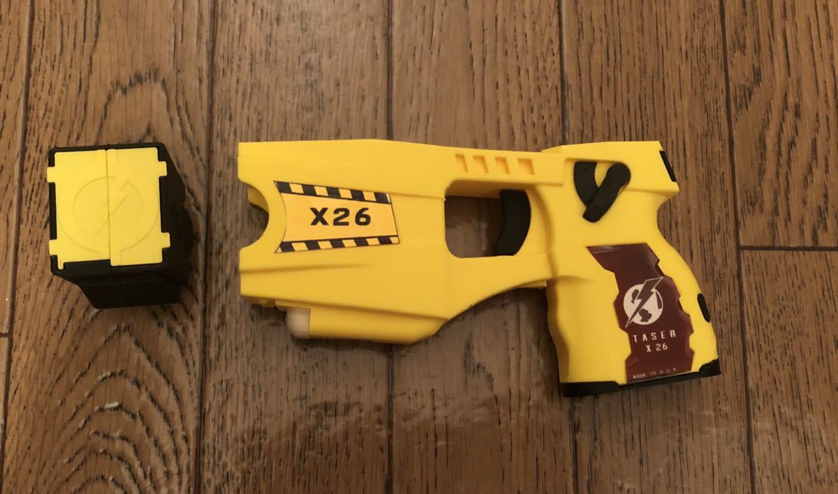 テイザーガン X26 レプリカ Taser gun POLICE LE装備 NYPD DEA USSS