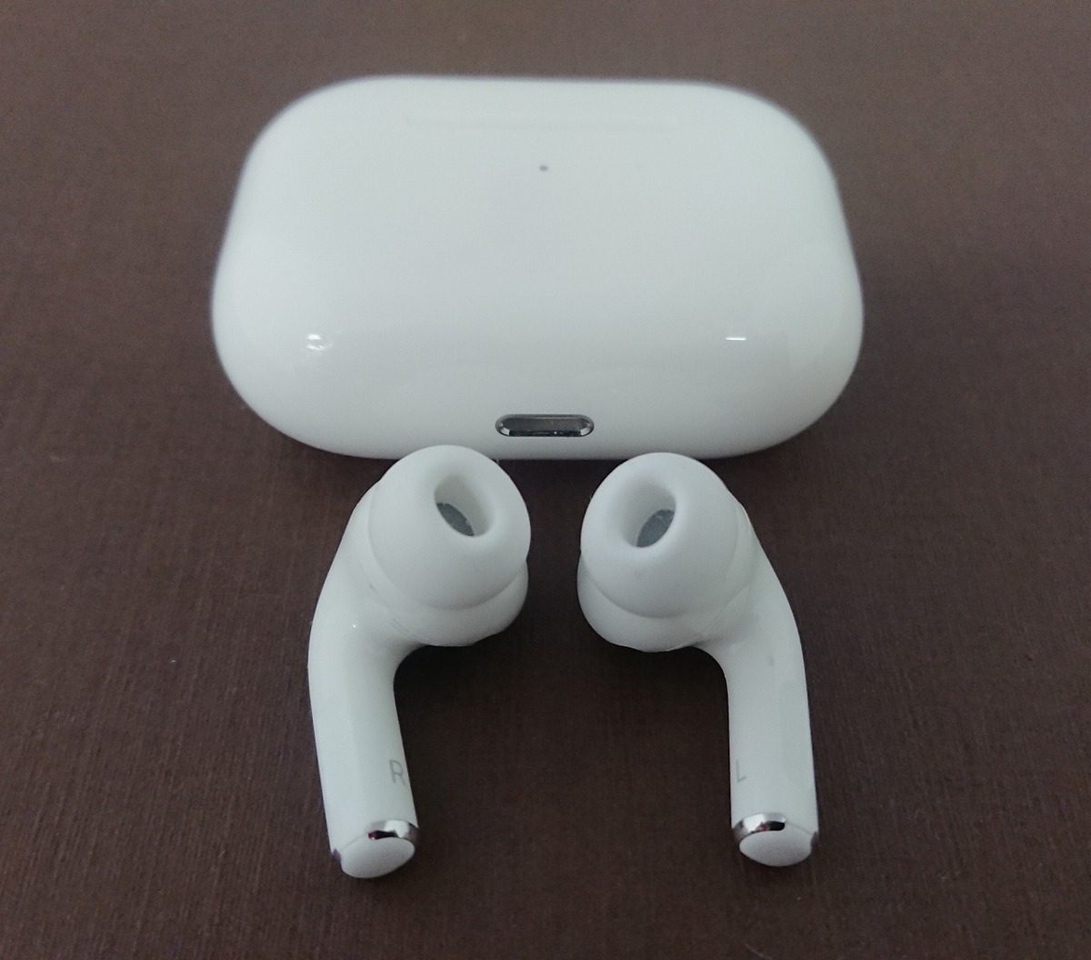 Apple AirPods Pro A2083 A2084 アップル エアポッズプロ ワイヤレス
