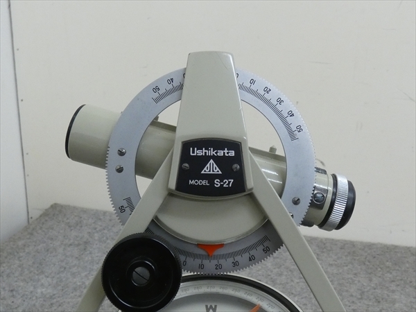□Ushikata ポケットコンパス S-27 牛方式 測量機器 三脚□HY1 □Ushikata ポケットコンパス S-27 牛方式 測量機器 三脚□HY1