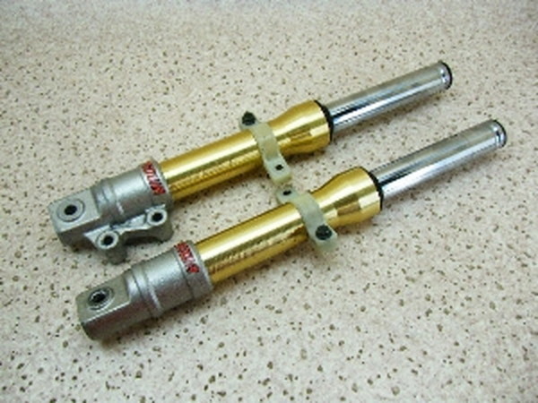 ND6811 ZZ50 フロントフォーク左右 CA1PB-1141 ZZ フロントフォークOH