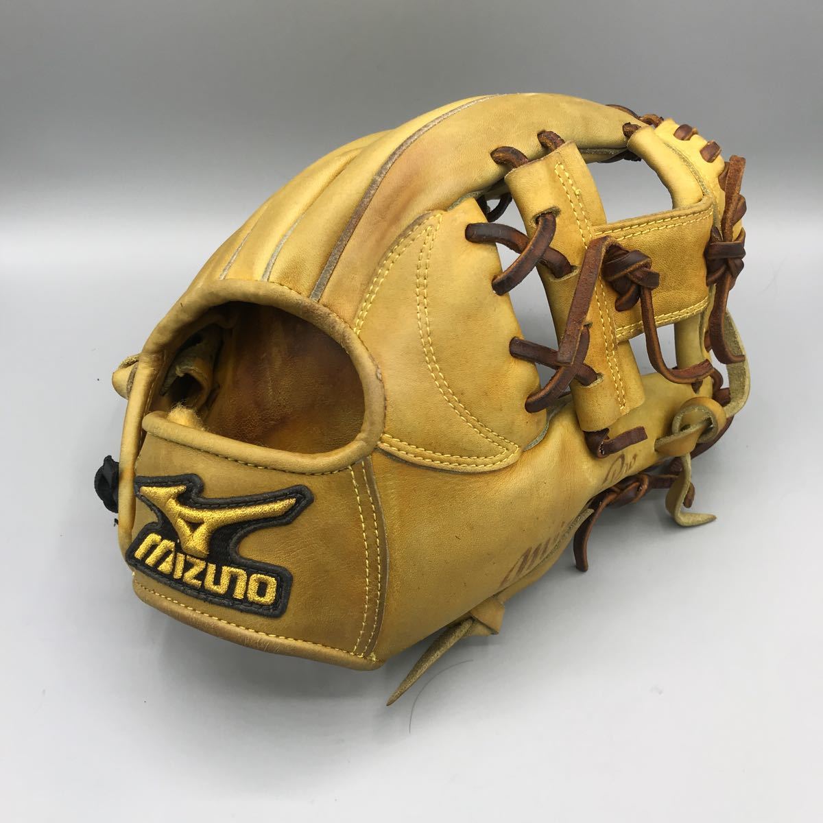  型抜群 良品 ミズノプロ 硬式内野手用グローブ(内野手用)｜売買されたオークション情報、yahooの商品情報をアーカイブ公開 - オークファン 大人用