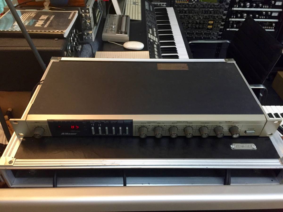 Maxon Harmonics/Delay HD1501 中古現状品 【公式通販】