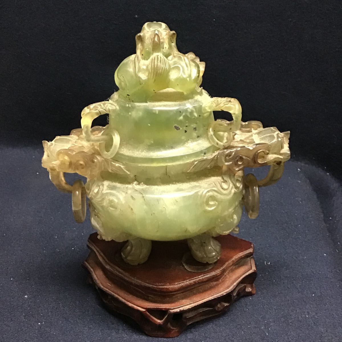 中国美術 砡 香炉 玉彫刻 細密彫刻古玩 玉石 翡翠 木製透彫台付