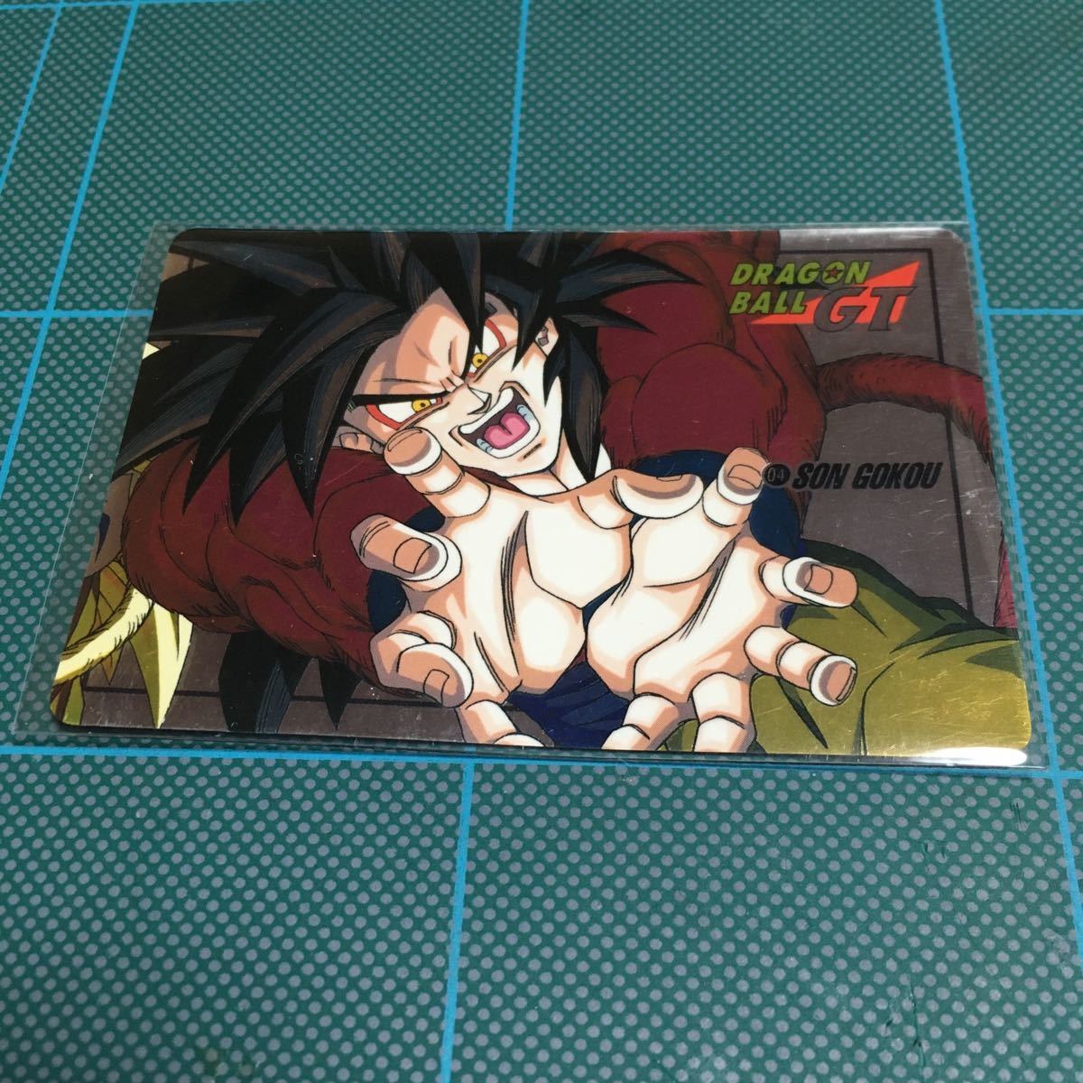 ドラゴンボールGT カードダス 04 孫悟空 SON GOKOU キラ プリズム FB04