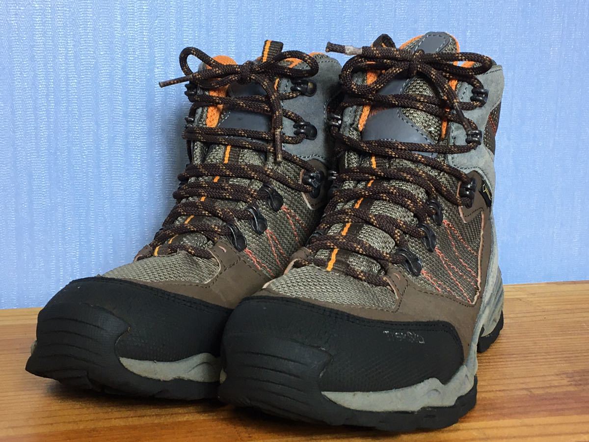 驚きの破格値，大得価 ゴアテックス登山靴 26.5センチ(26.5cm)｜売買されたオークション情報、yahooの商品情報をアーカイブ公開 - オークファン 26.5cm