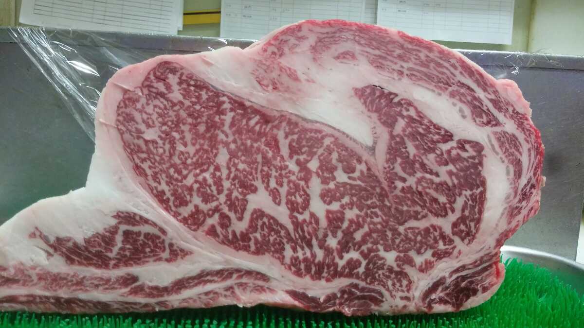 送料無料，高品質 鹿児島県産 特選黒毛和牛 サーロイン 1.56kg スライス 焼肉 ステーキ(ロース)｜売買されたオークション情報、yahooの商品情報をアーカイブ公開 - オークファン ロース