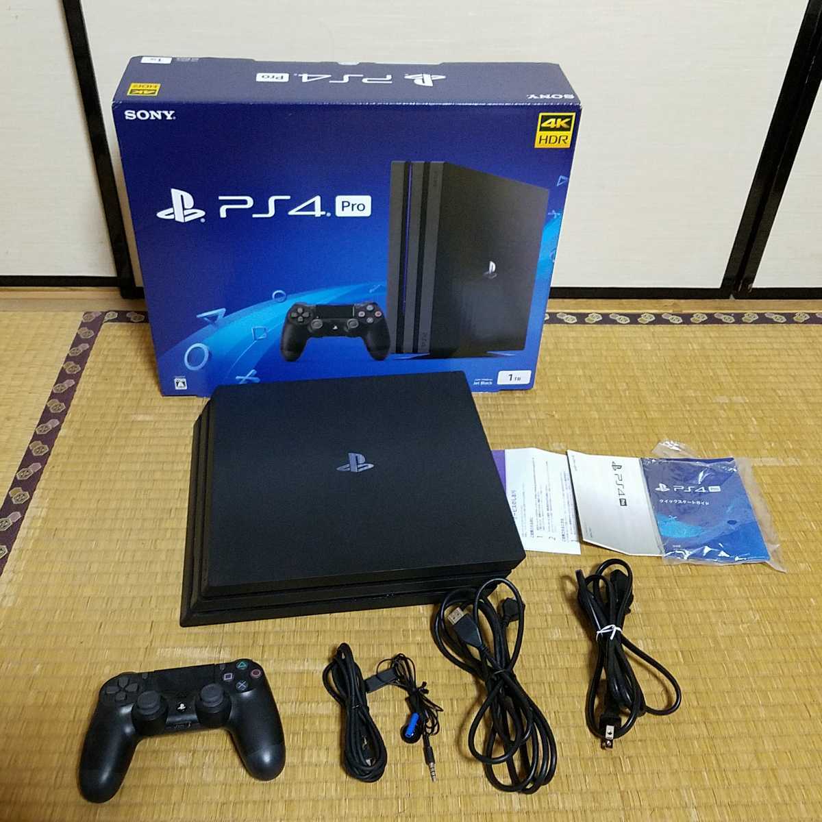 1TB Pro PS4 美品PS4 本体CUH-7100B PlayStation コントローラー2個 