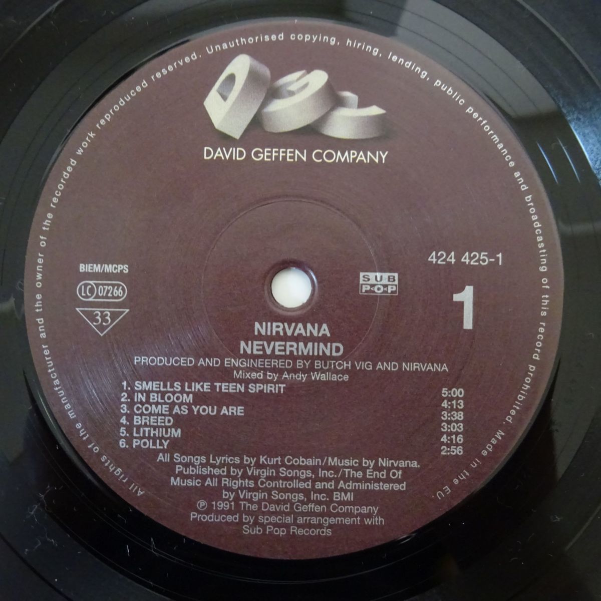 13026027;【EU盤/シュリンク/美品】Nirvana / Nevermind | BERING Scandinavian In New シュリンクユニバース：Vラインを作るには？