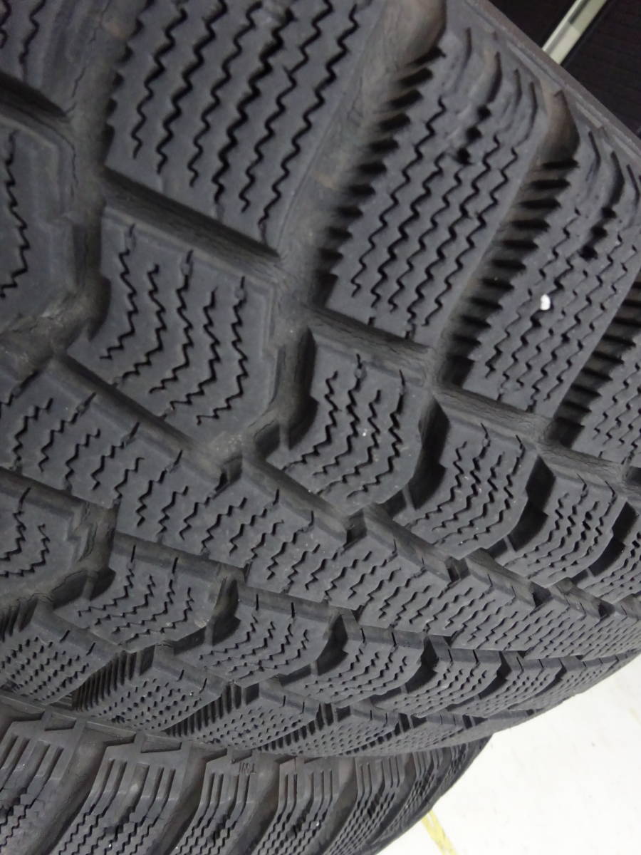 鉄チン ホイール 15インチ 5.5j 205/65R15 PCD114.3 5穴 ストリーム 