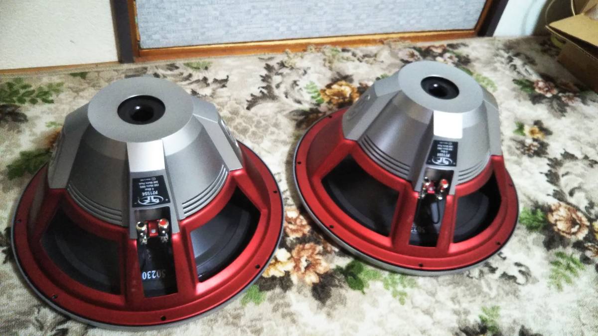 ロックフォード38センチウーファーペアP215S4 ROCKFORD ロックフォード 