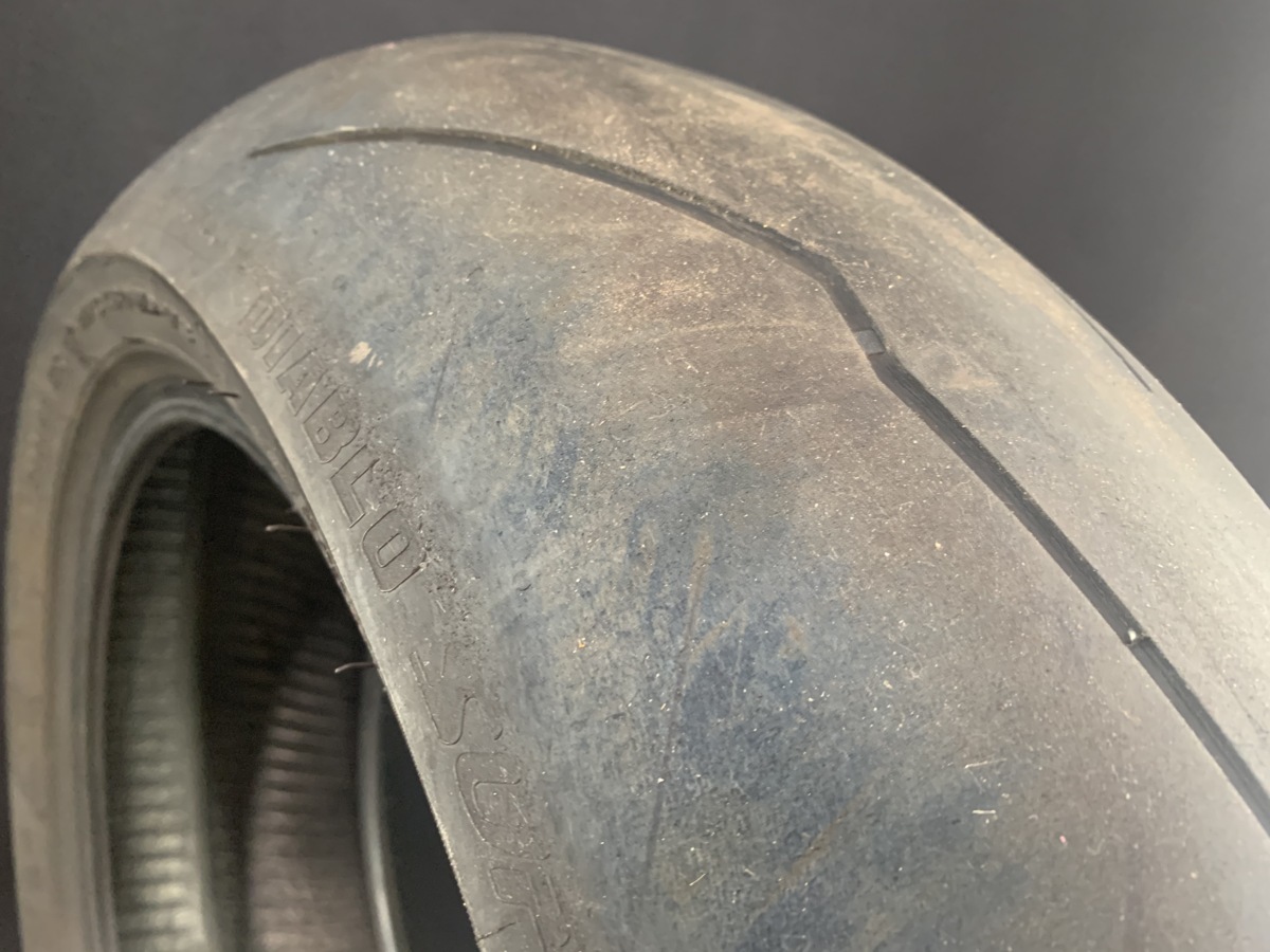 ピレリ ☆タイヤ0923☆ PIRELLI ピレリ DIABLO SUPER CORSA SP