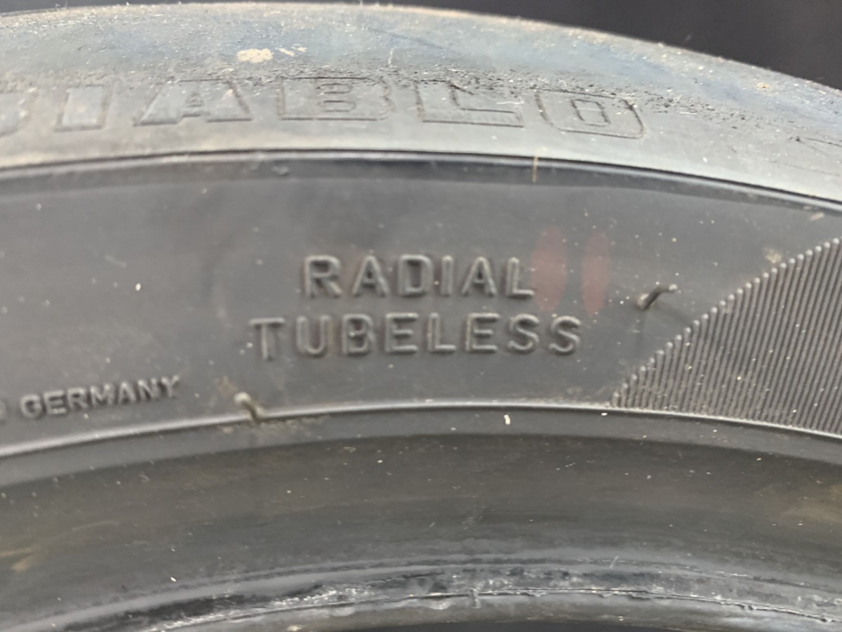 ピレリ ☆タイヤ0923☆ PIRELLI ピレリ DIABLO SUPER CORSA SP