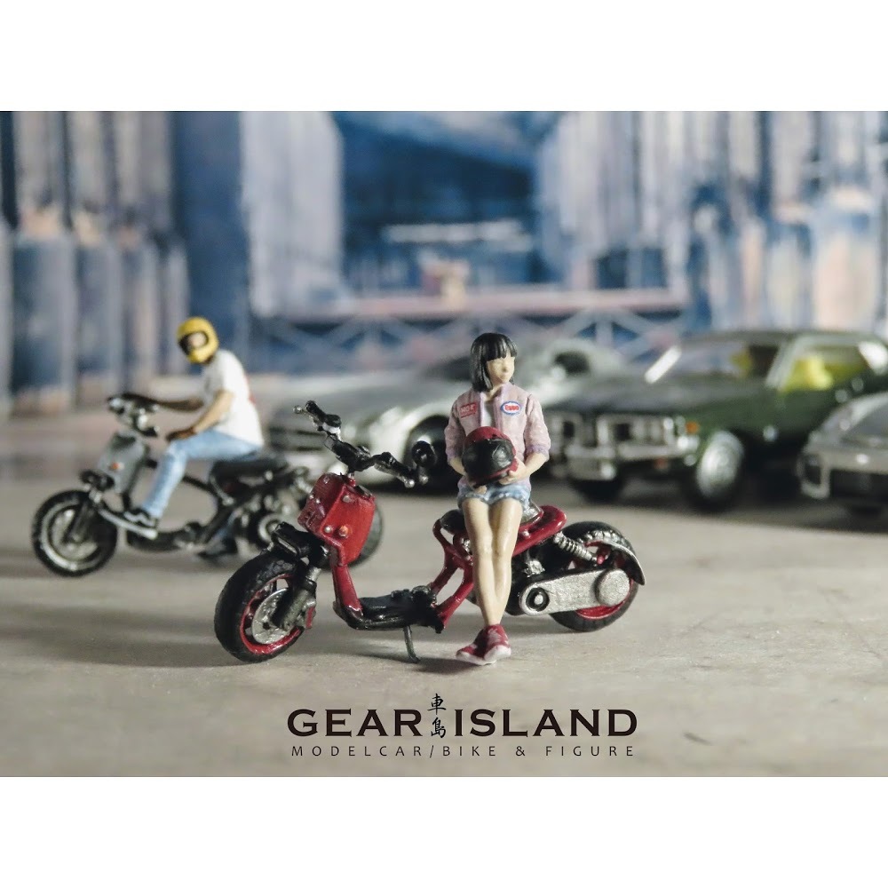 取り寄せ品 1/64 Gear Island - ホンダ ZOOMER カスタム 女子バイクセット
