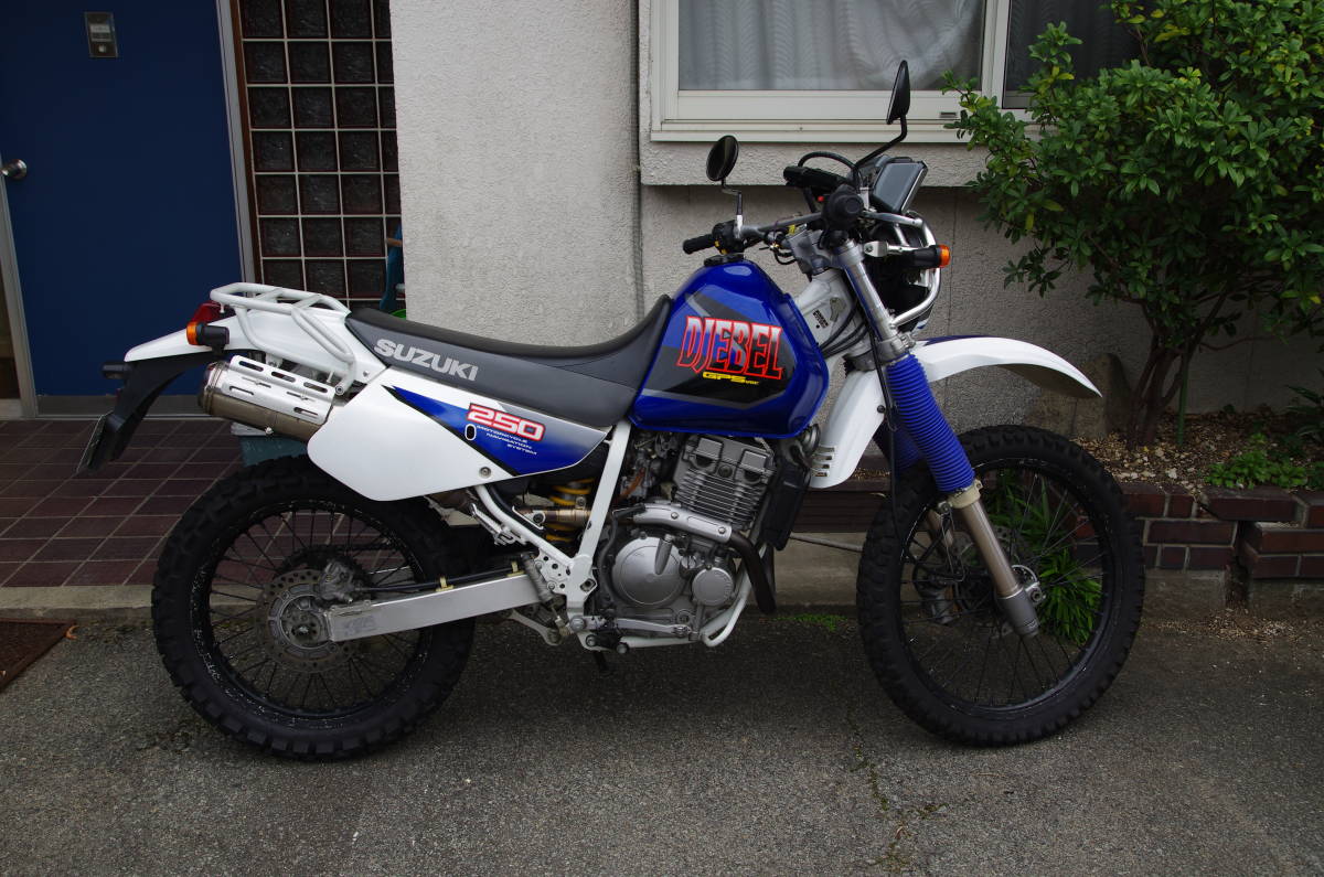 DJEBEL ジェベル 250XC タンク 青