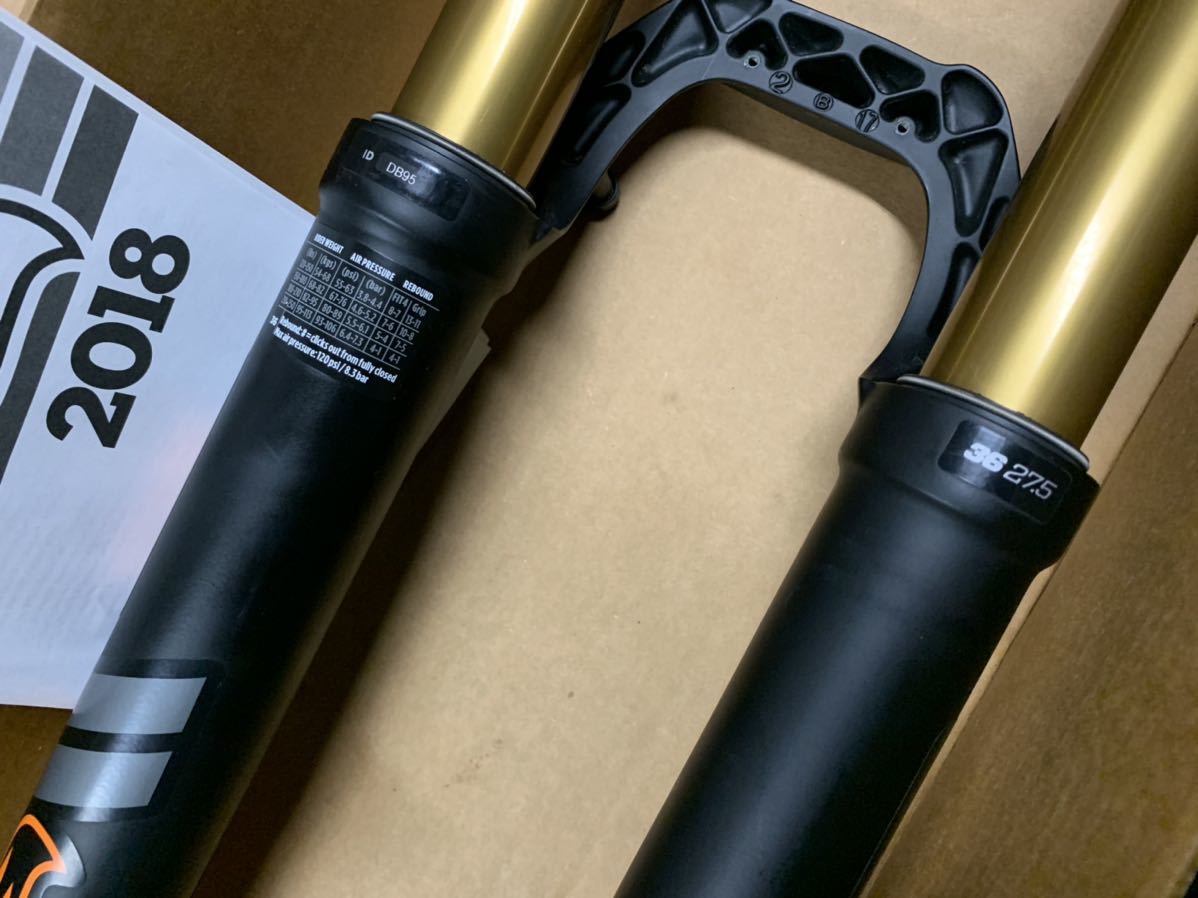 2018 Fox Factory 36 FLOAT 27.5 FIT4 3POS ADJ 160mm トラベル 100