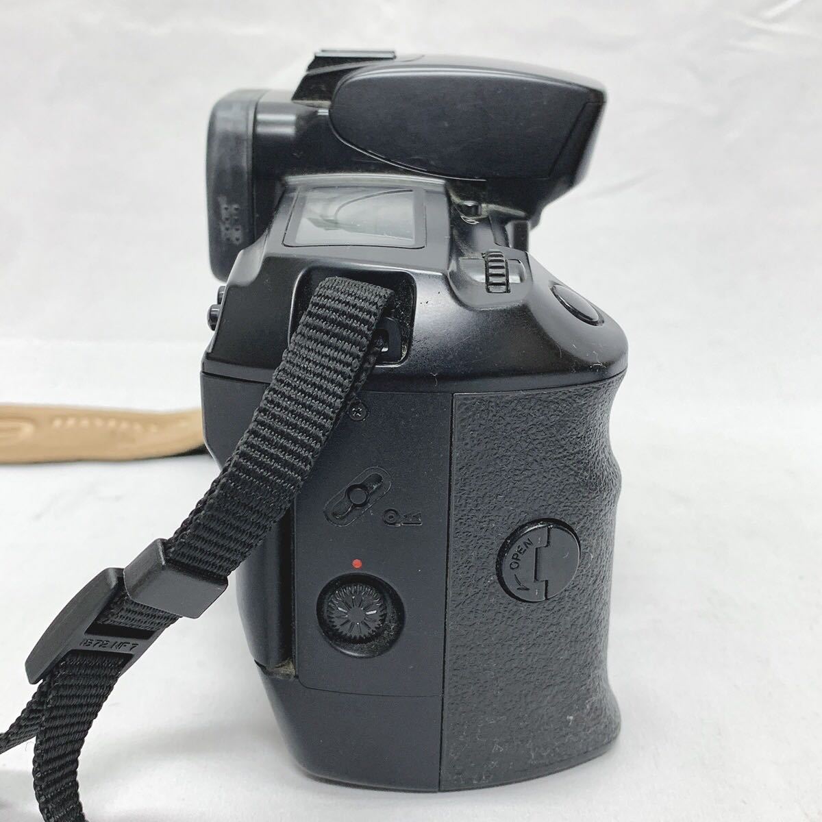 Canon キャノン EOS 5 QD フィルム一眼レフカメラ 1226の通販 by