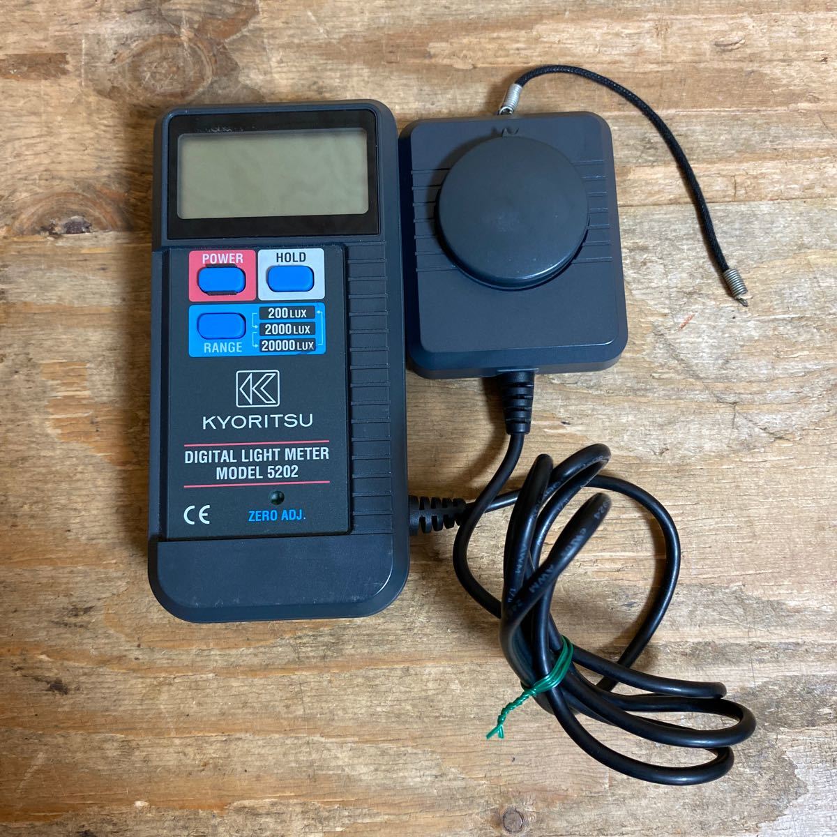 定番，お買い得 共立電気計器 KYORITSU デジタル照度計 デジタルライトメーター 照度計 5202 品 送料520 レ+(光学測定器)｜売買されたオークション情報、yahooの商品情報をアーカイブ公開 - オークファン 光学測定器
