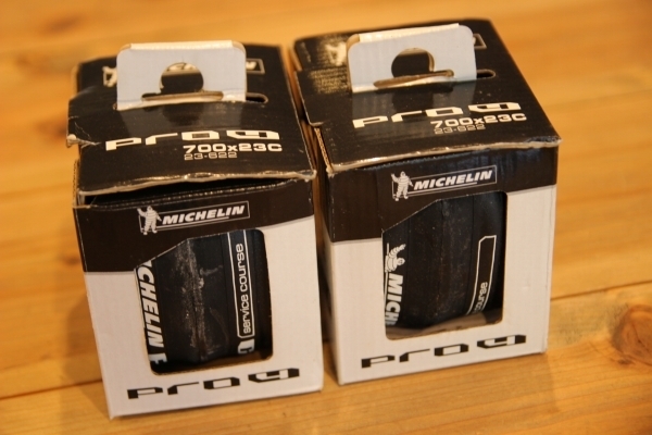 【セール，定番】 品 ミシュラン MICHELIN PRO 4 クリンチャータイヤ 700&times;23C セット ビチアモーレ パーツ館(700C（クリンチャー、WO）)｜売買されたオークション情報、yahooの商品情報をアーカイブ公開 - オーク タイヤ