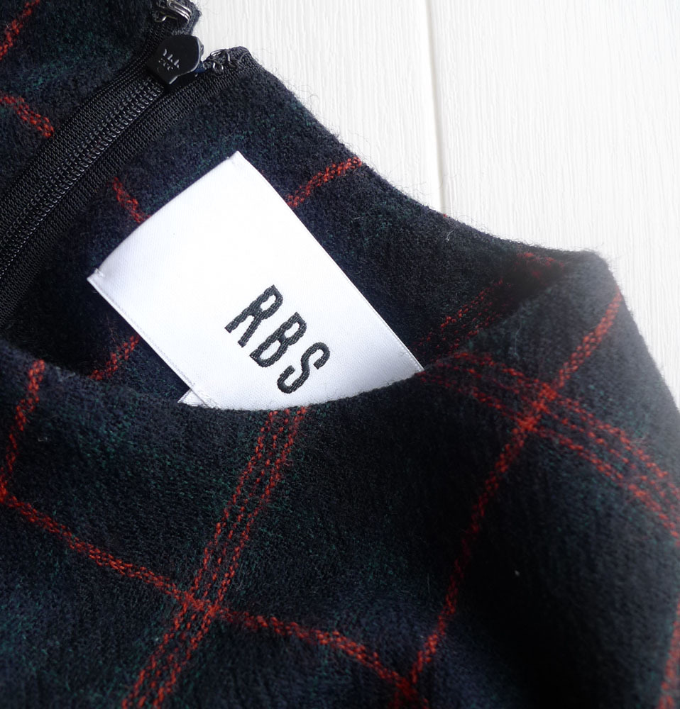 定価3 3万 ビームス Ray Beams チェック柄のワンピース レイビームス ロングワンピース ワンピース ロング 売買されたオークション情報 Yahooの商品情報をアーカイブ公開 オークファン Aucfan Com