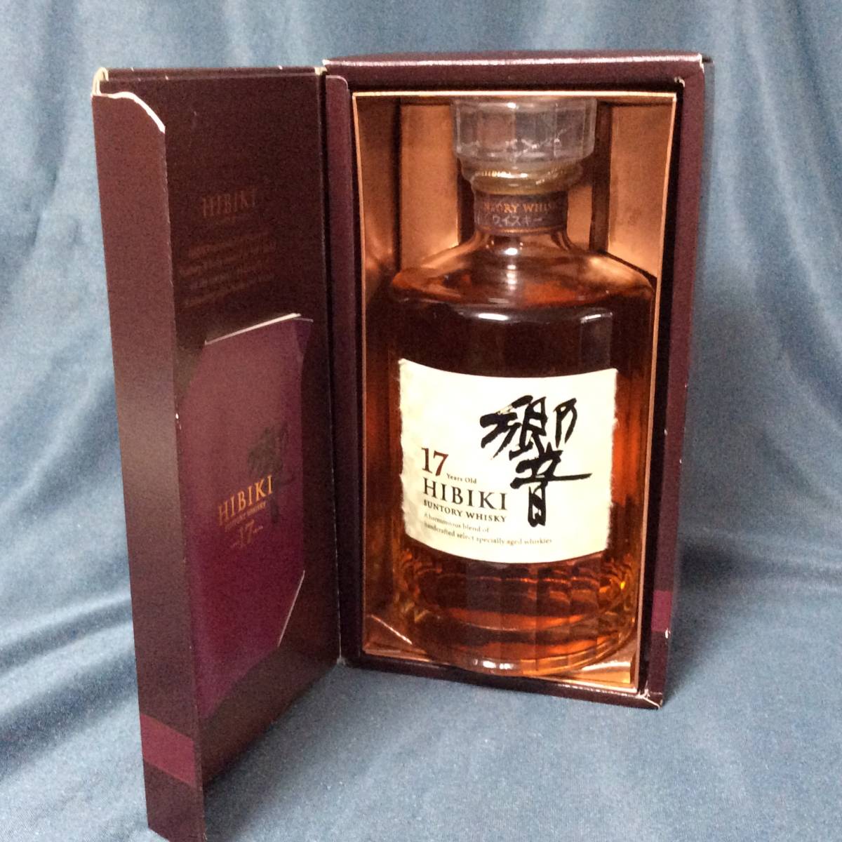 【限定セール，新作登場】 $ 10/5 176228 未開栓 サントリーウイスキー 響17年 700ml ウイスキー お酒 アルコール(日本)｜売買されたオークション情報、yahooの商品情報をアーカイブ公開 - オークファン 日本