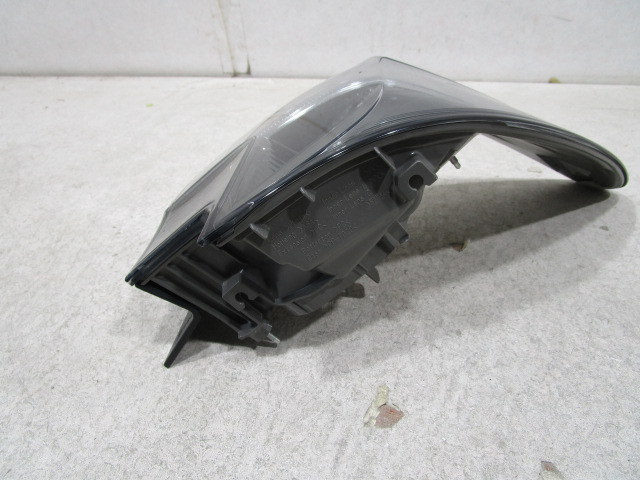 マークX 純正 中期 GRX130 G's 後期 0 右 テールランプ テールレンズ