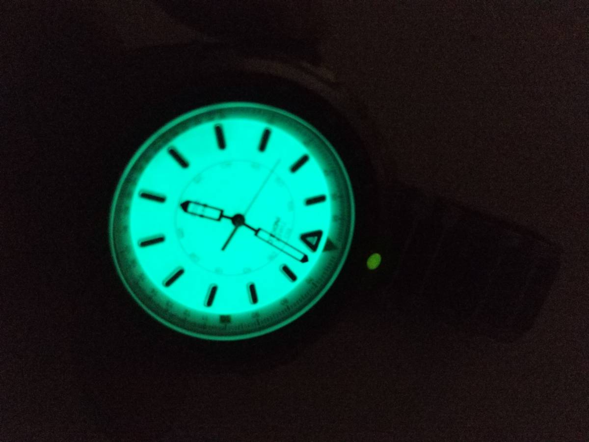 ダイバー Timex インスパイア Indiglo リイシュー 時代を超えて復刻 