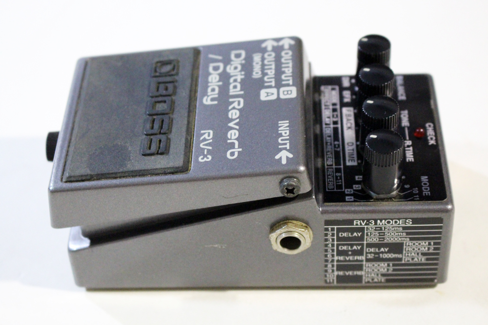 【BOSS】RV-3 Digital Reverb/Delay（デジタル・リバーブ＆ディレイ）ディレイ・リバーブ同時がけが可能 USED RV-3 BOSS Digital Review リバーブ Delay（デジタルリバーブ