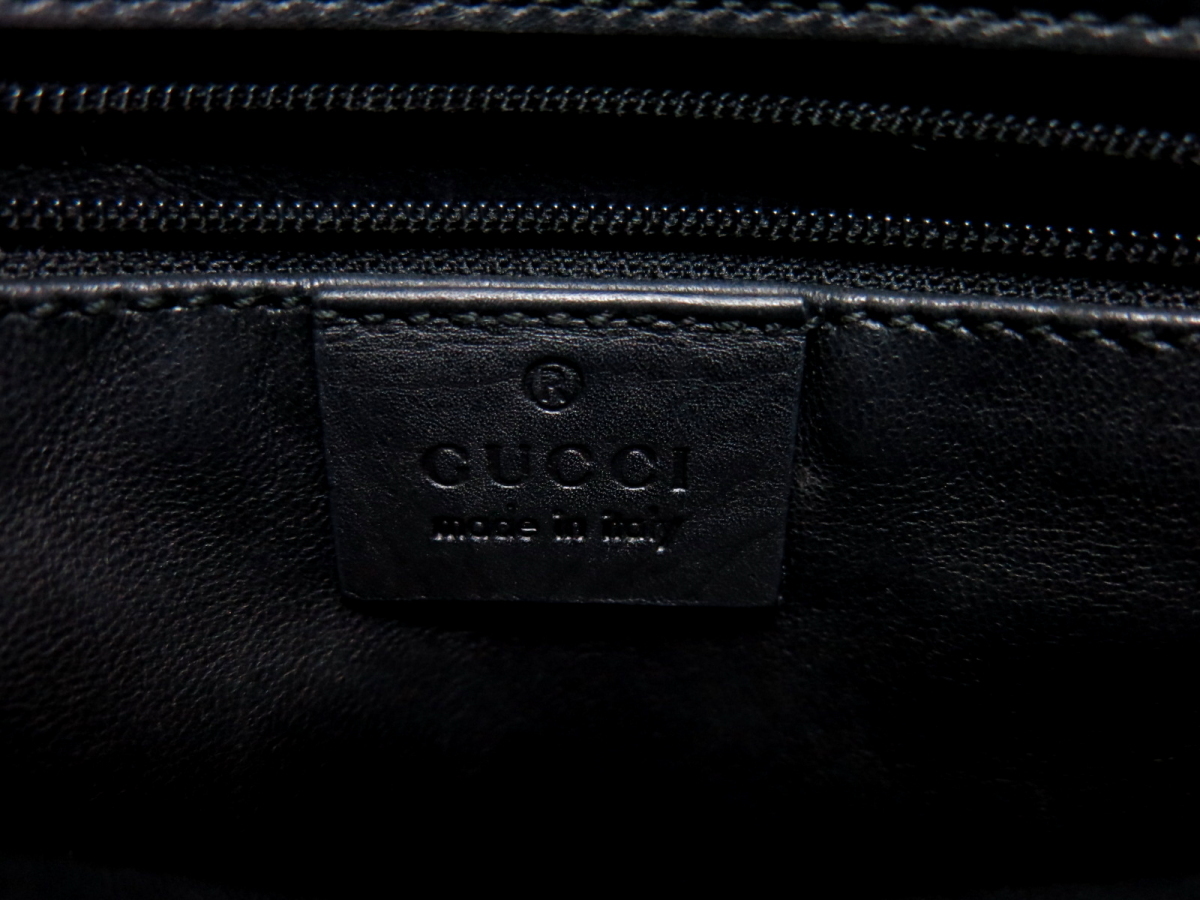 ○美品○GUCCI グッチ○カーフ レザー 本革○メタルハンドル ミニ