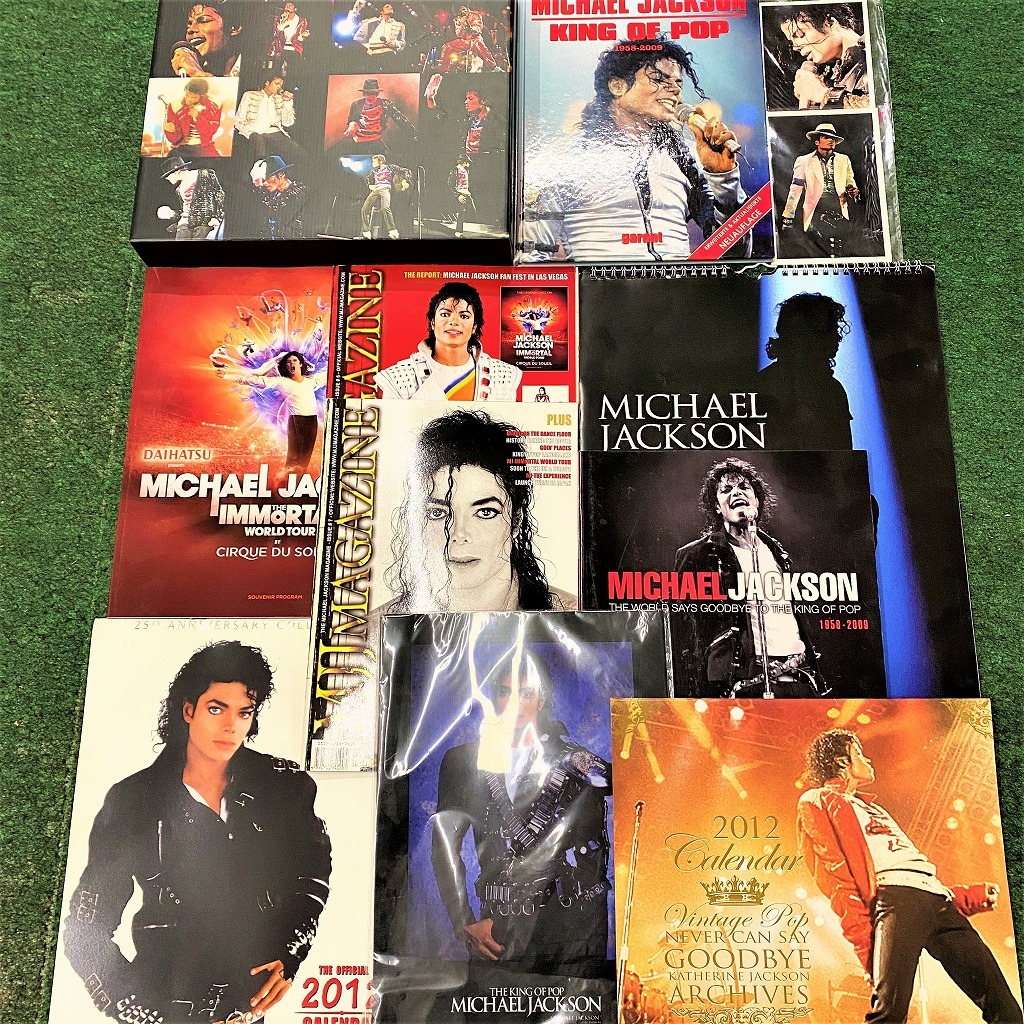  マイケル ジャクソン CD/グッズ/写真集など まとめて(Michael Jackson)｜売買されたオークション情報、yahooの商品情報をアーカイブ公開 - オークファン M